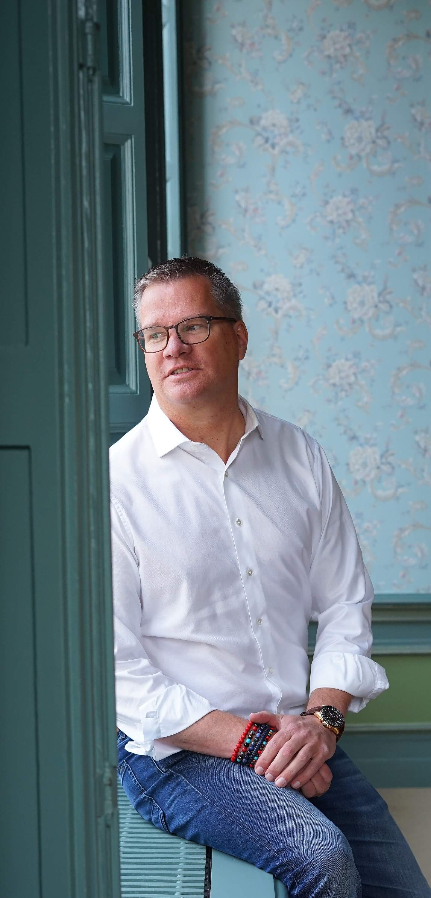 Masters-in-Telecom-Home-Dennis_Kruithof Masters-in-Telecom-Home-Dennis_Kruithof